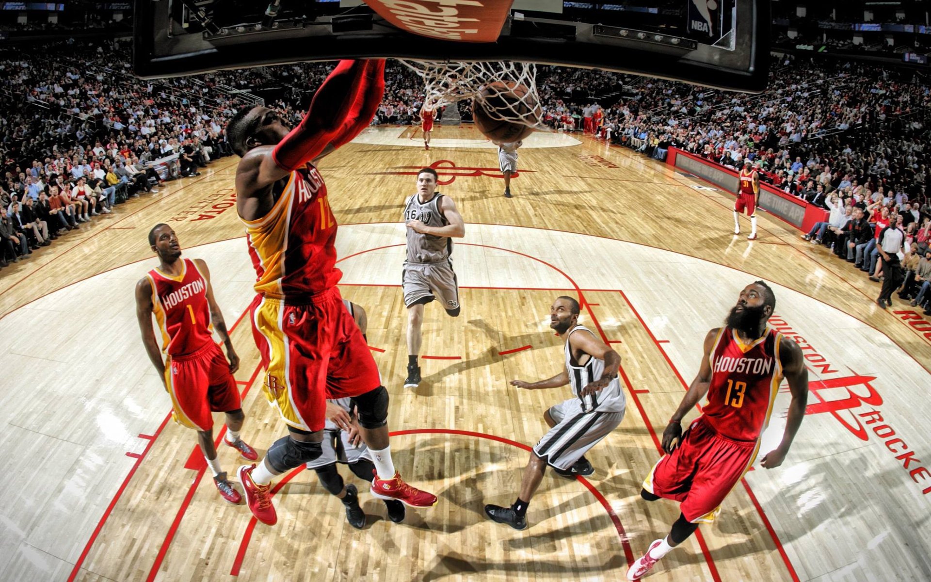 开云体育最新网址-跨界狂欢!尤文图斯备战NBA,巴萨回暖法甲,魔术迎葡超